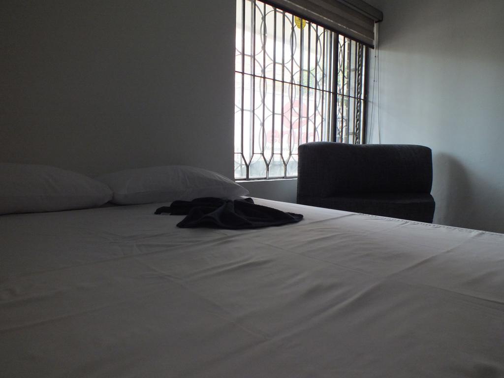 Hostal Casa Paraiso Medellin Room photo