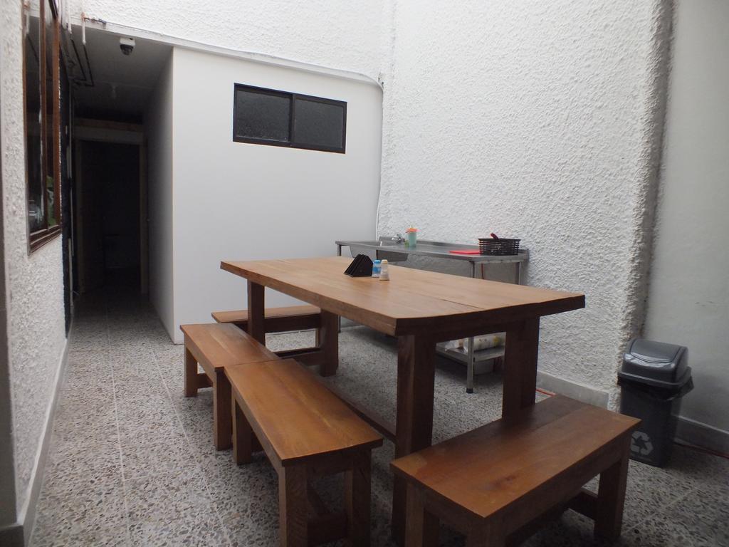 Hostal Casa Paraiso Medellin Exterior photo